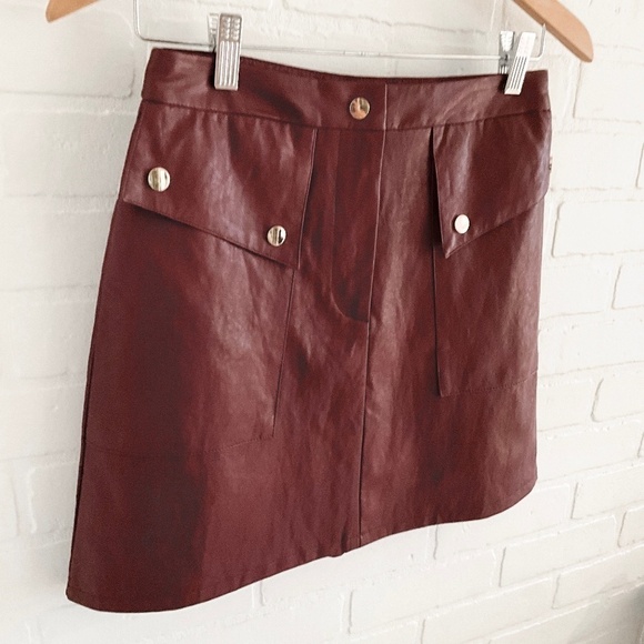 Zara Mini Skirt Vegan Leather Dark Red Wine/Burgundy Gold A-line Like new XS - Picture 16 of 16